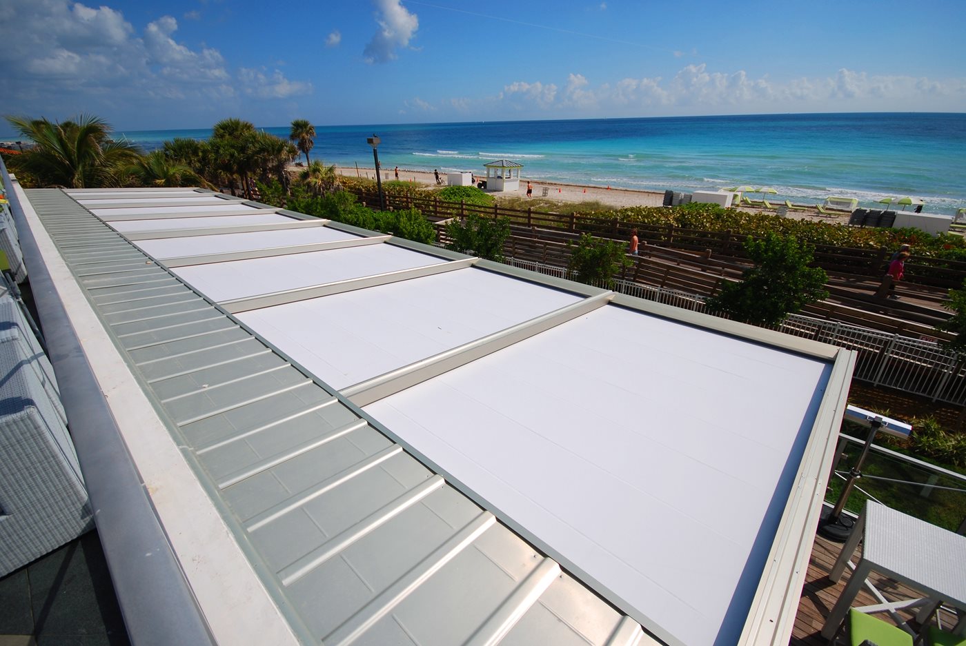 Millenium-at-Eden-Roc-Resort-by-Miami-Awning-(7).JPG